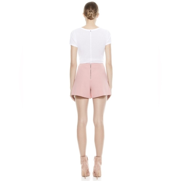 NWOT Alice + Olivia Carletta Skort in size 4 - Picture 2 of 10